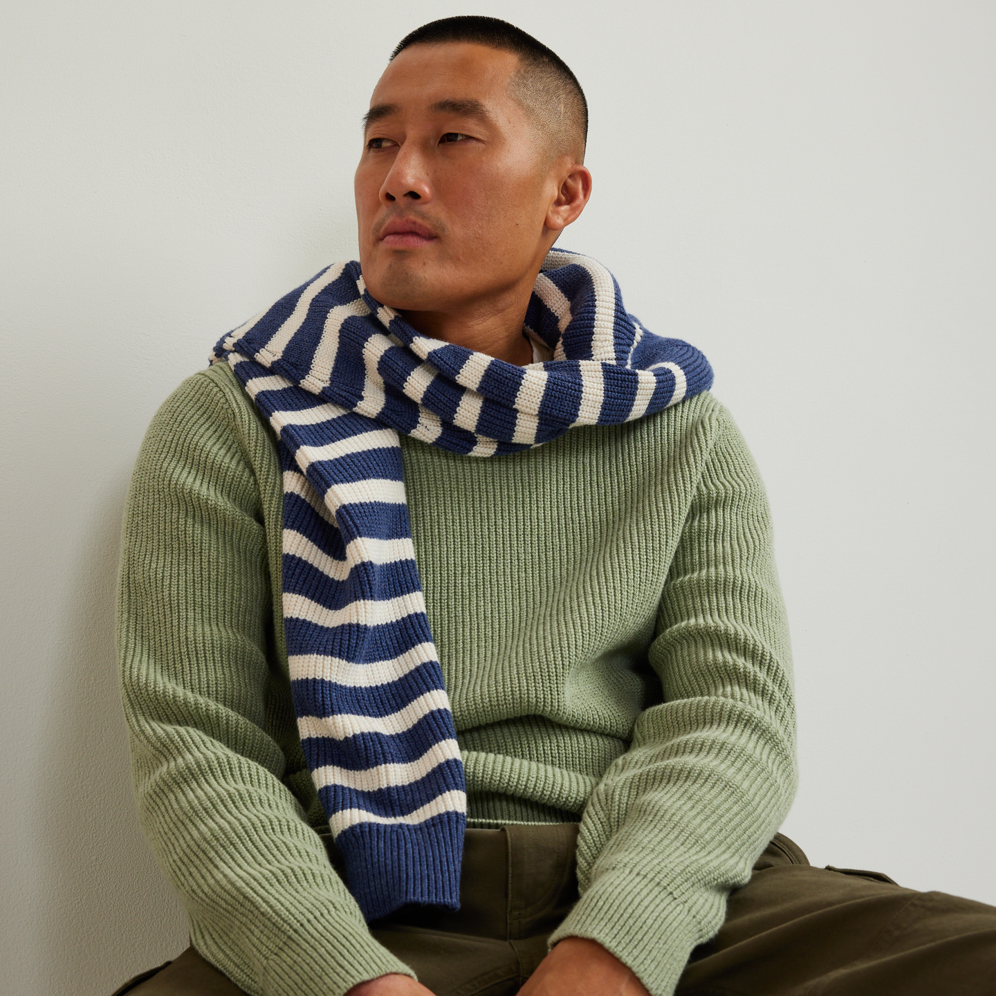 Men's Signature Roll Neck Sweater-Htr Green-Regular-T2