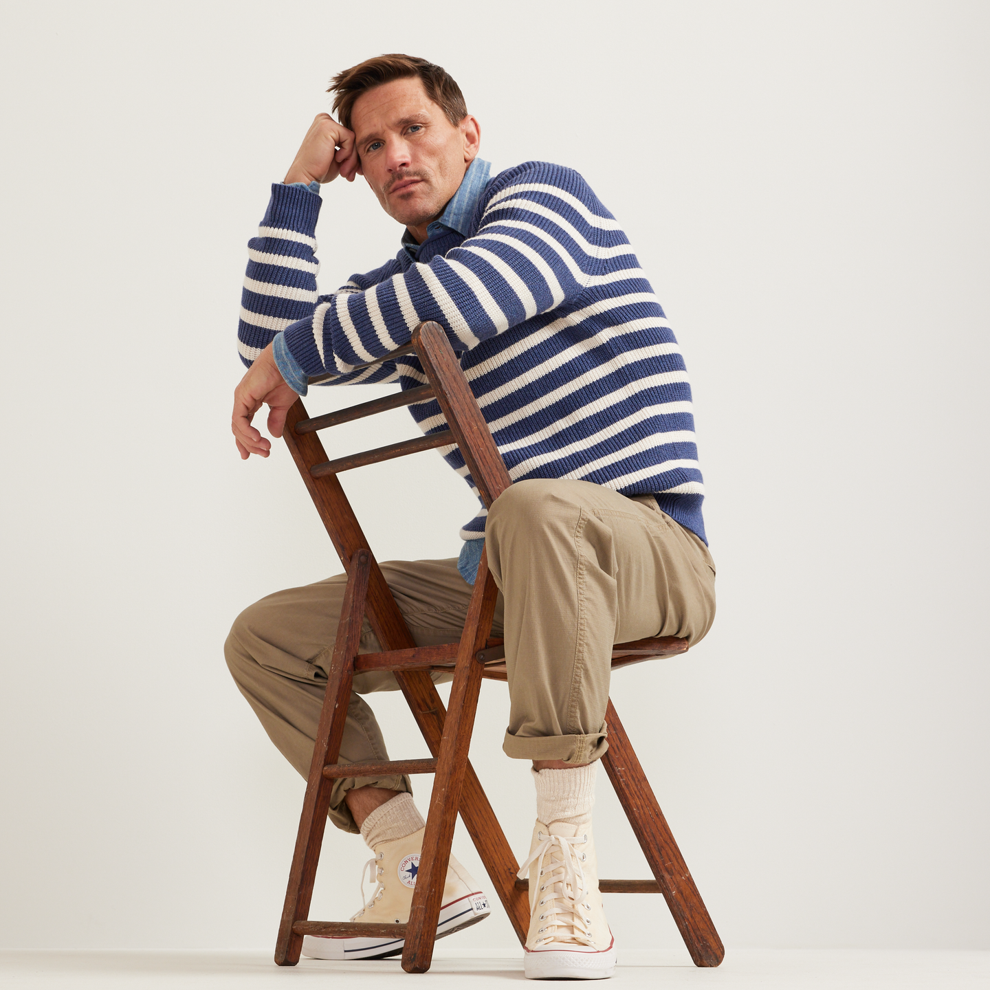 Men's Signature Roll Neck Sweater - Solid-Navy Htr-Regular-T7