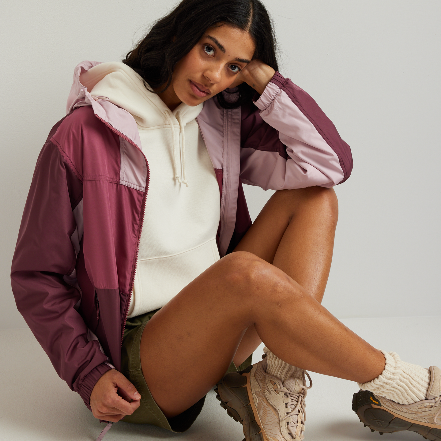 Women's Momentum Windproof Hoodie-CLARET-Regular-T2