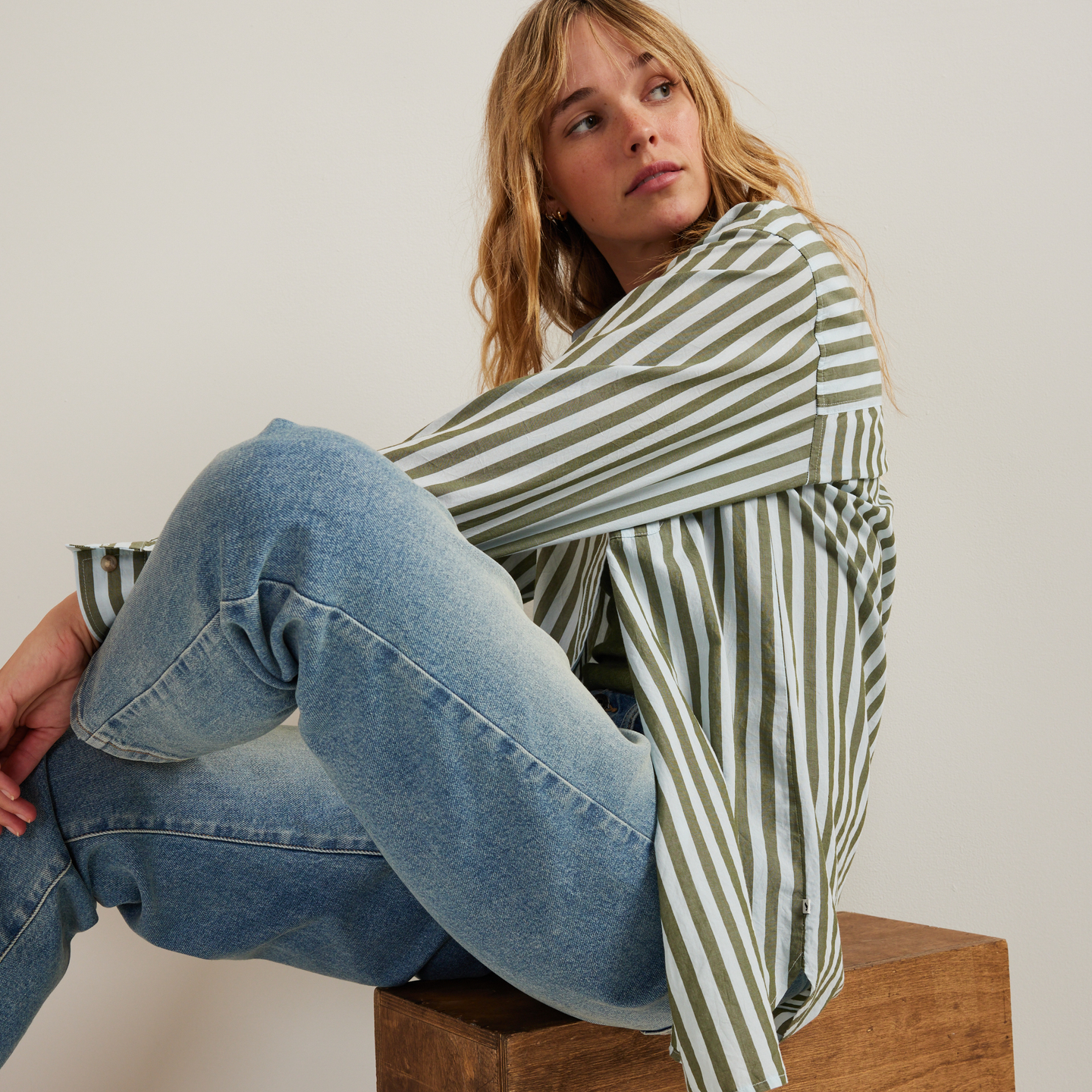 Women's Poplin Button Down Shirt-Pale Blue-Regular-T2