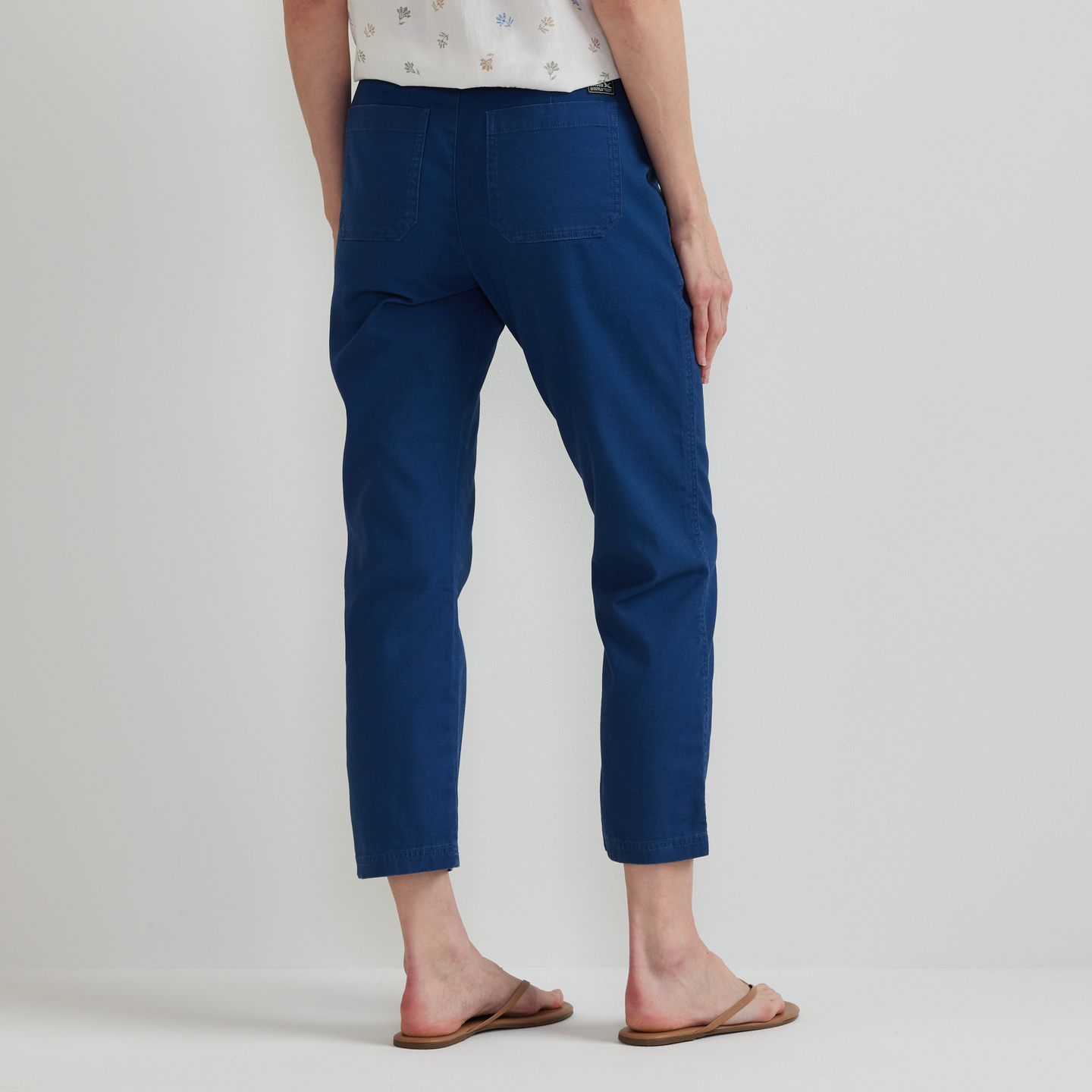 Eddie Bauer Women's Utility Canvas Kick Crop Eddie Bauer Women's Utility Canvas Kick Crop