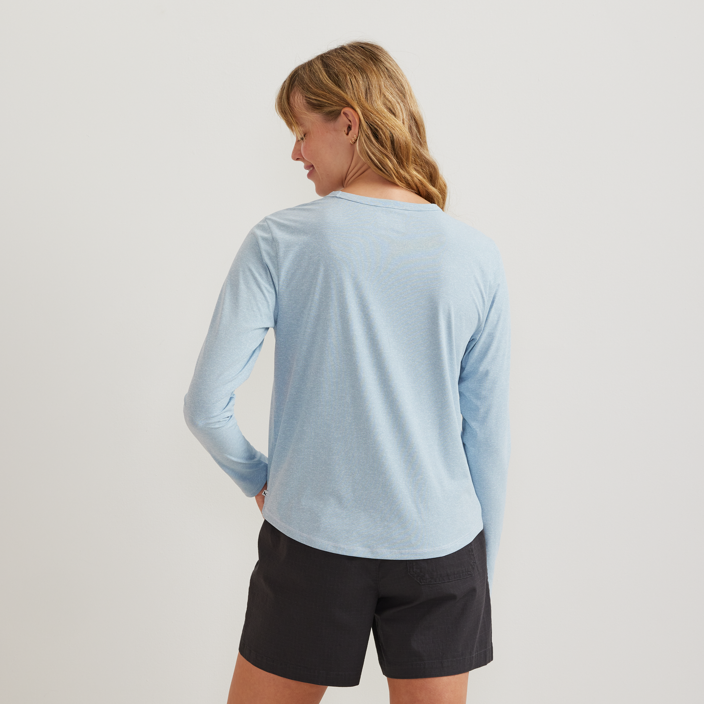 Women's Trek Light Hike Long-Sleeve Crewneck T-Shirt-Pale Blue-Regular-F1