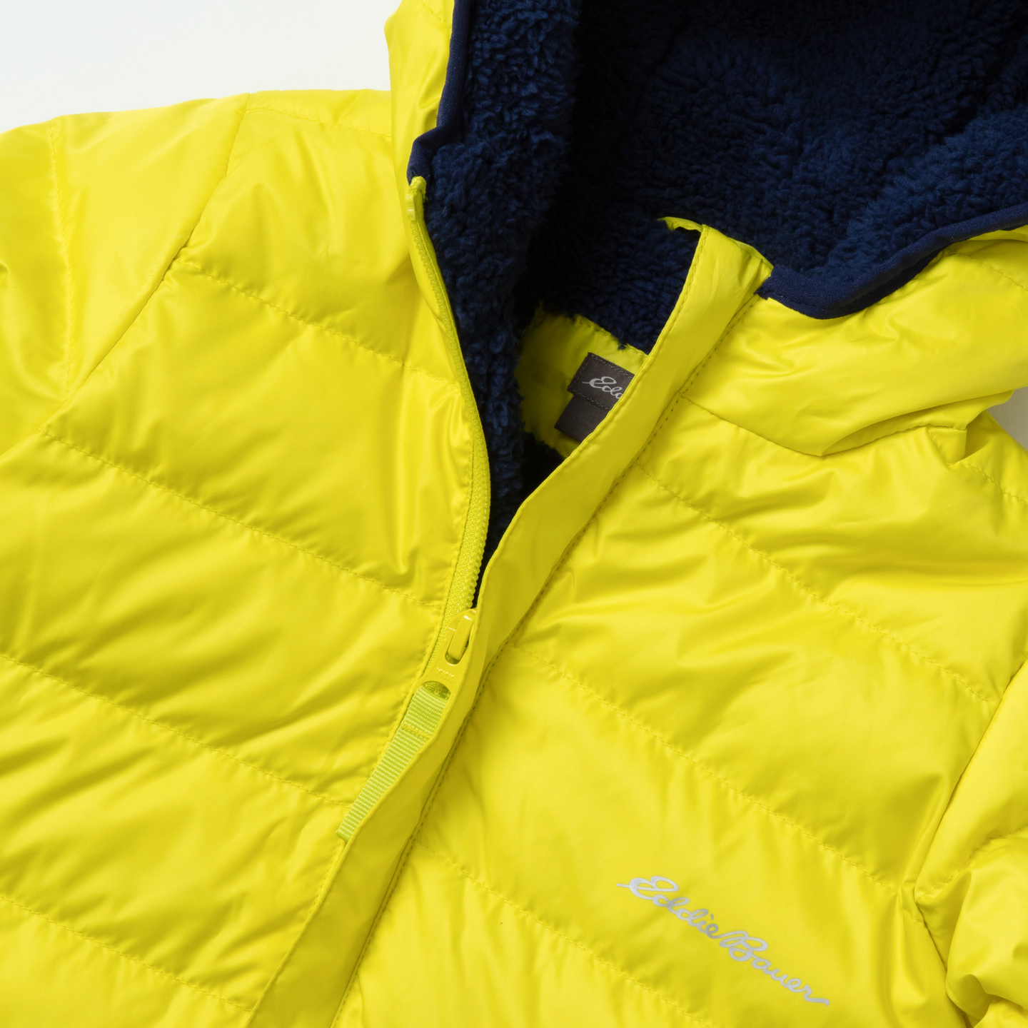 #color_sulphur spring