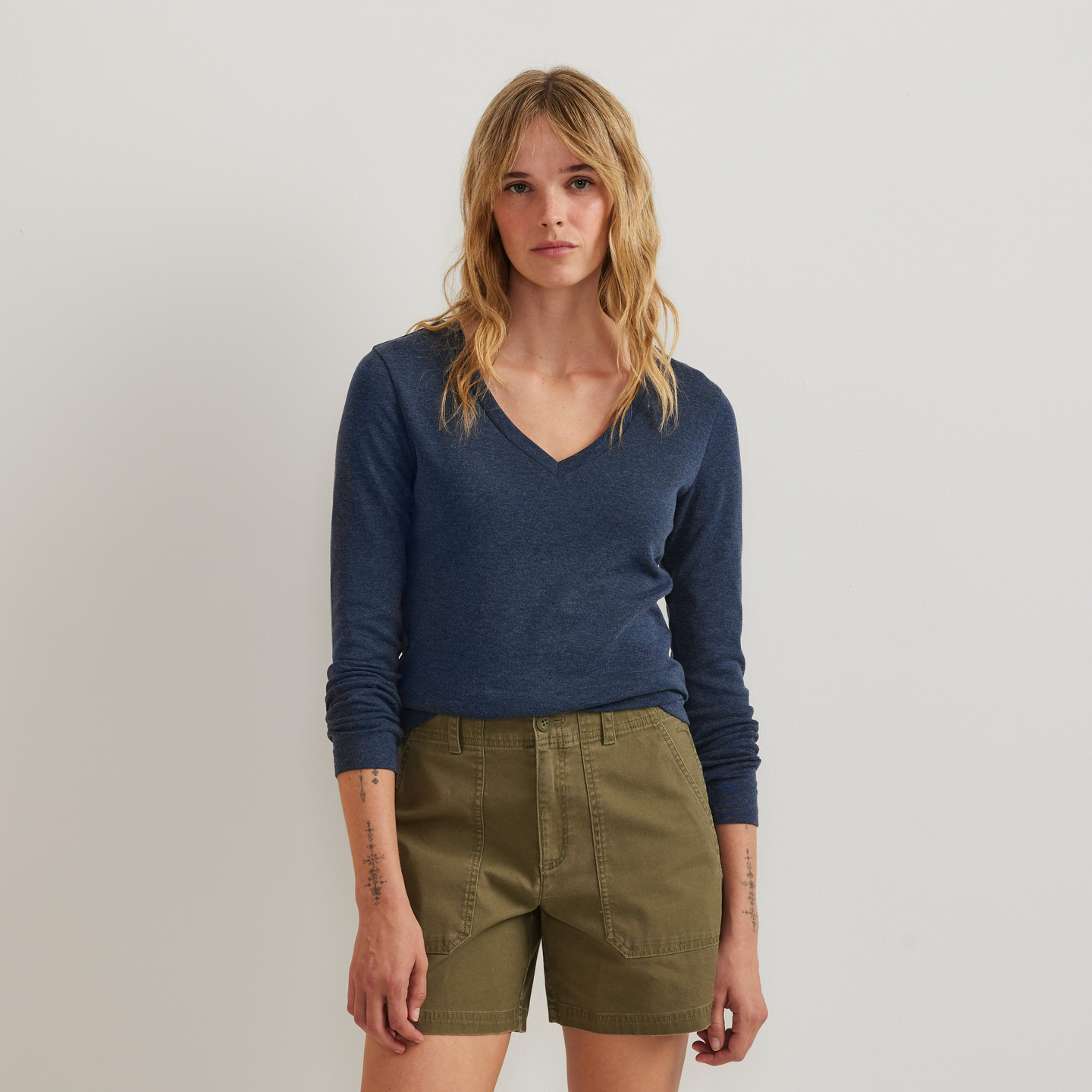 Women's Everyday Long-Sleeve V-Neck T-Shirt-Brook-Regular-C1