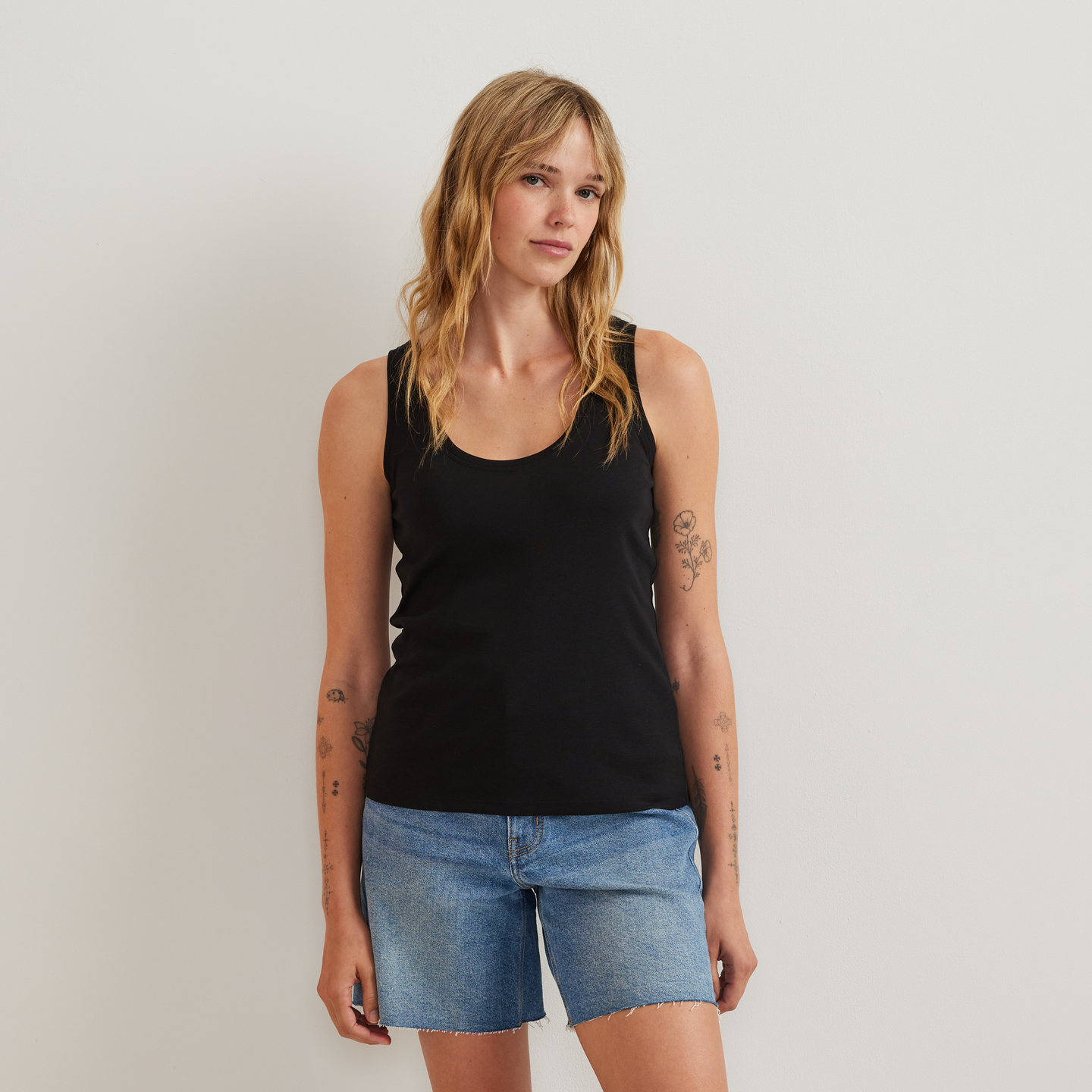 Women's Everyday Scoop-Neck Tank-Black-Regular-C1
