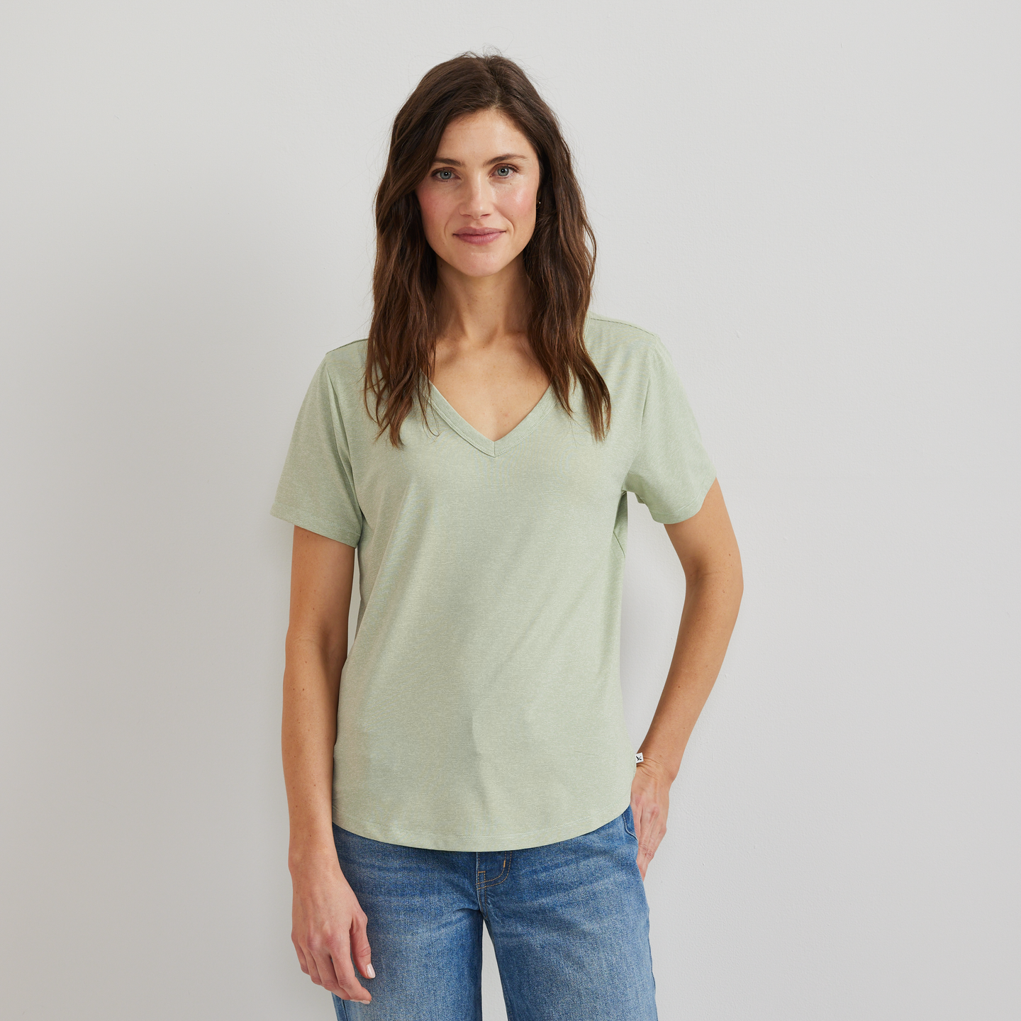 Women's Trek Light Hike Short-Sleeve V-Neck T-Shirt-Honeydew-Regular-C1