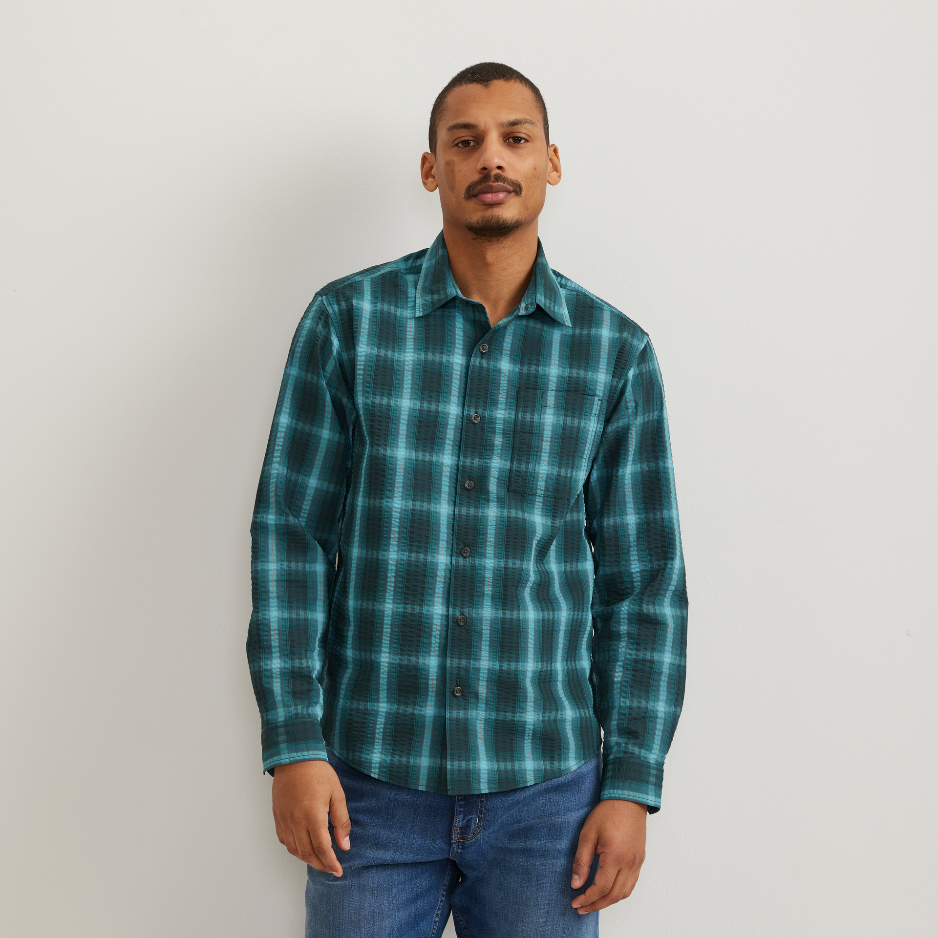 Eddie Bauer Men's LS Pack It Seersucker 3.0