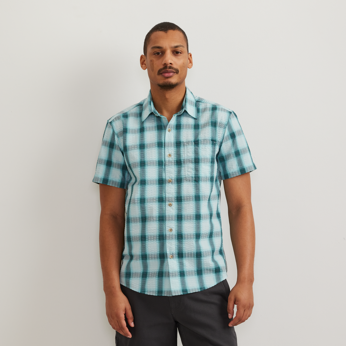 Men's Short-Sleeve Pack It 3.0 Seersucker Shirt-Aquamarine-Regular-C1