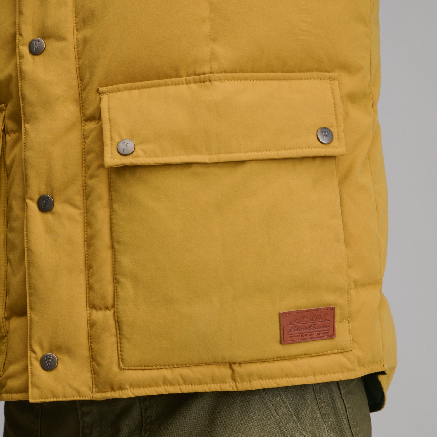 Kara Koram Vest-Golden Oak-4
