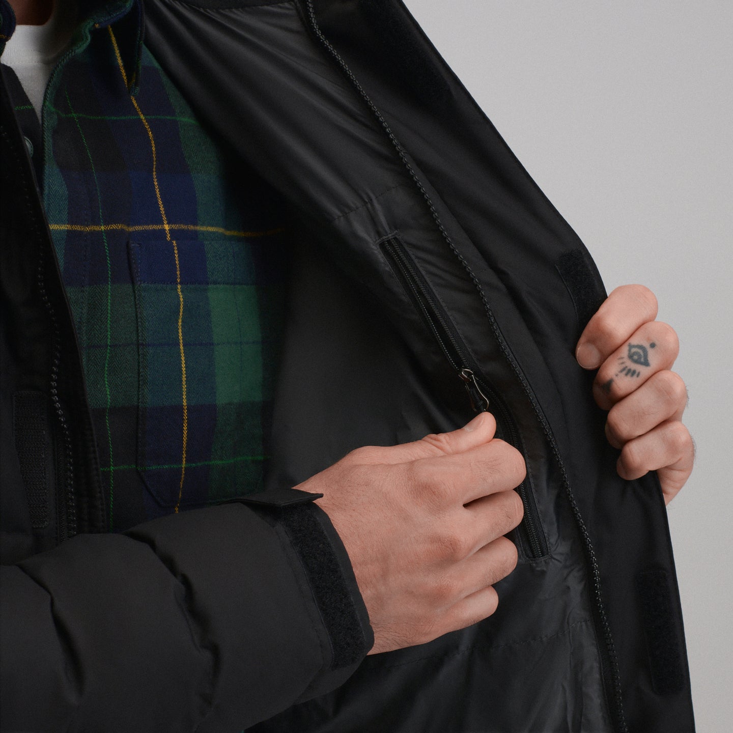 Boundary Pass Down Parka-Black-9