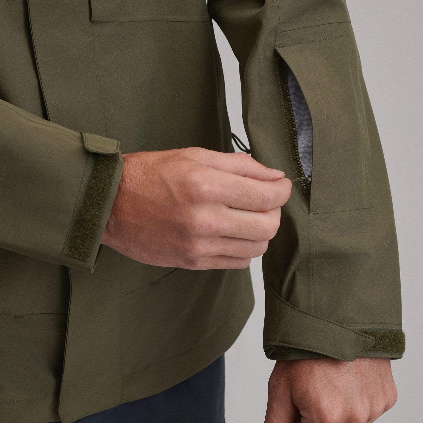 Men's Chair Six Shell Jacket-Dark Fatigue-21