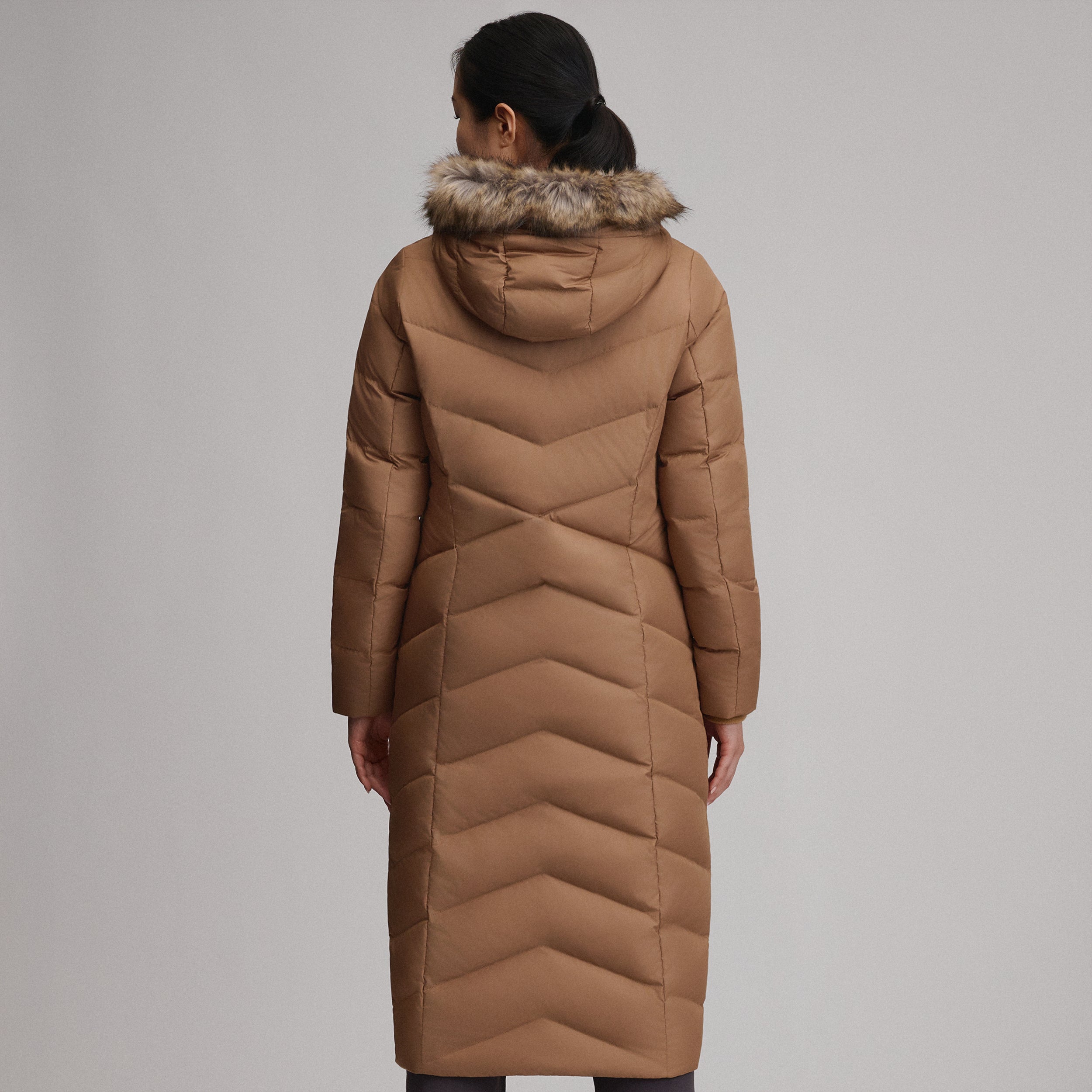 Women's Classic Down Duffle Jacket – Eddie Bauer