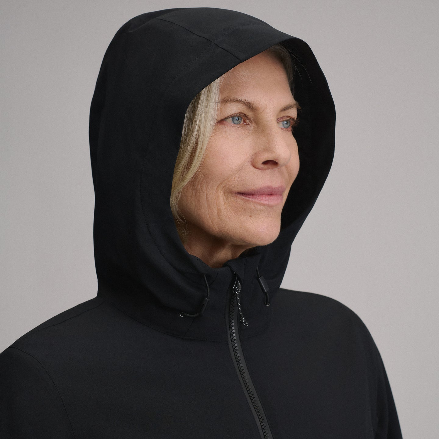 Women's Cloud Cap Stretch Insulated Parka-Black-4