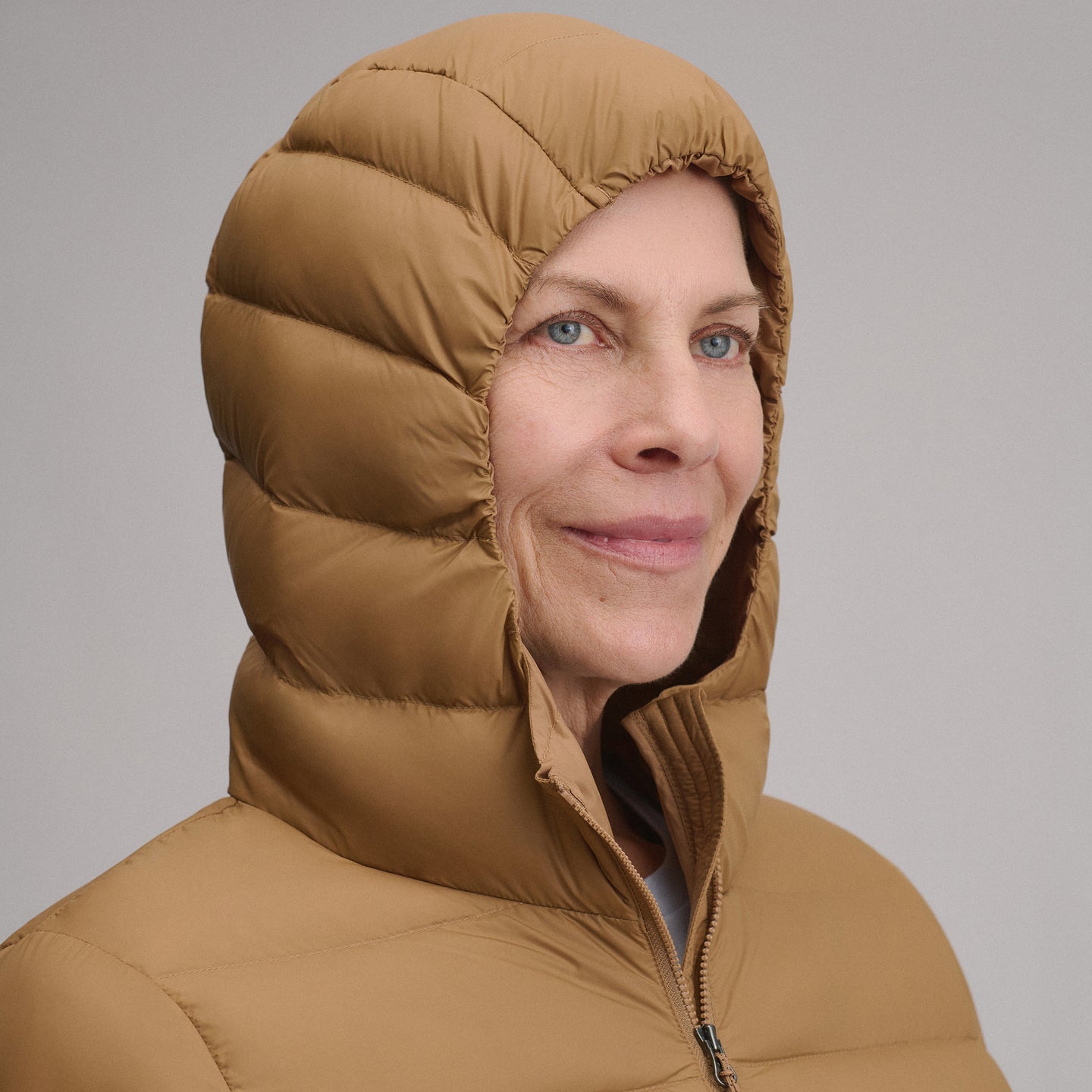Hoodie Cirruslite Down-Camel-10