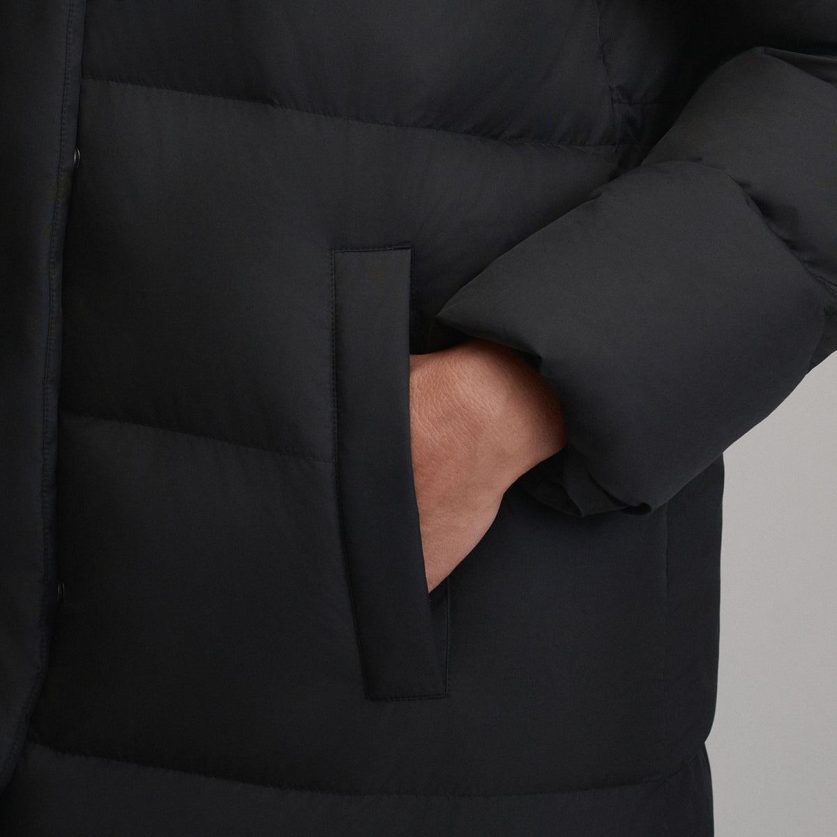 Ketchum Down Duffle-Black-13