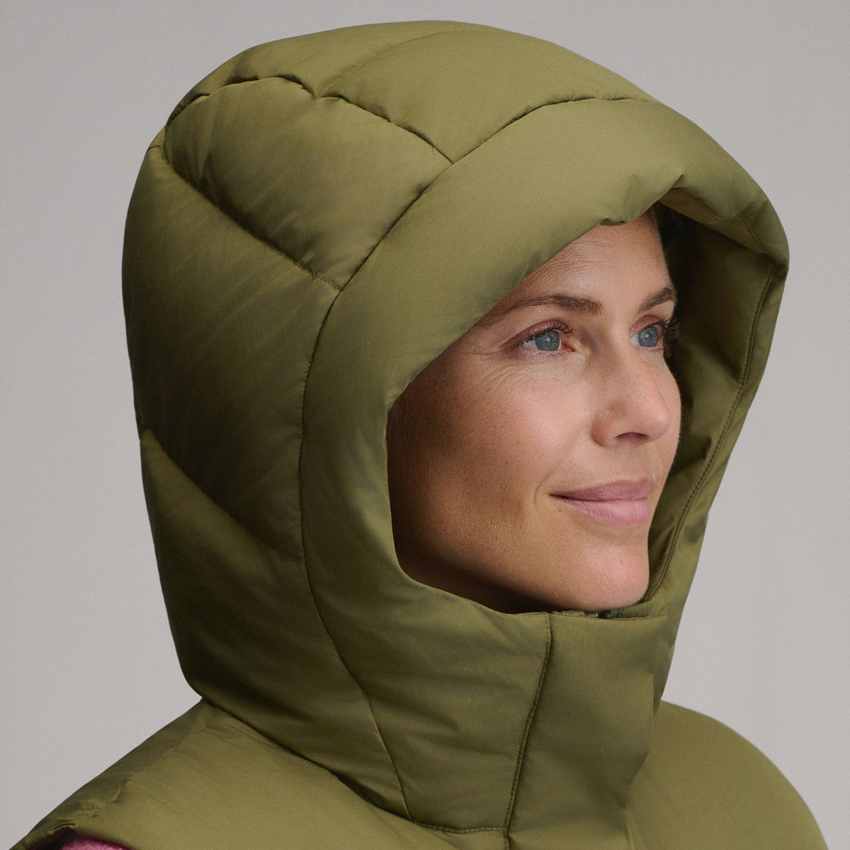 Women's Ketchum Down Vest-Alder-4
