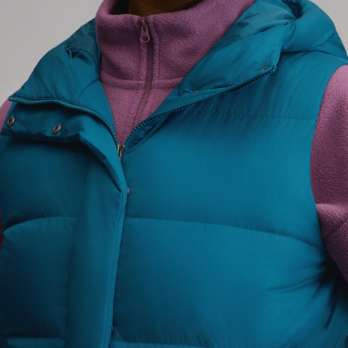 Women's Ketchum Short Down Hooded Vest-Meridian Blue-8