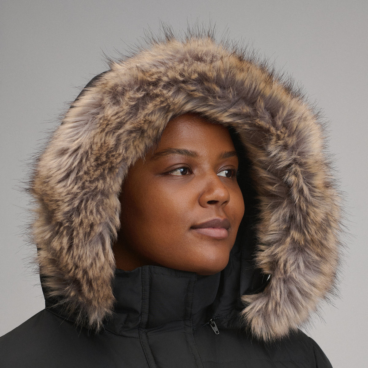 Women's Lodge Down Duffle Jacket-Black-9