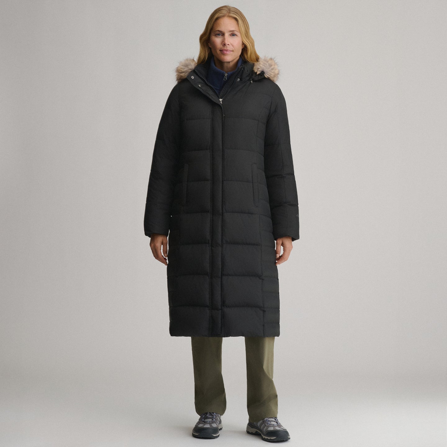 Women's Lodge Down Duffle Jacket-Black-6