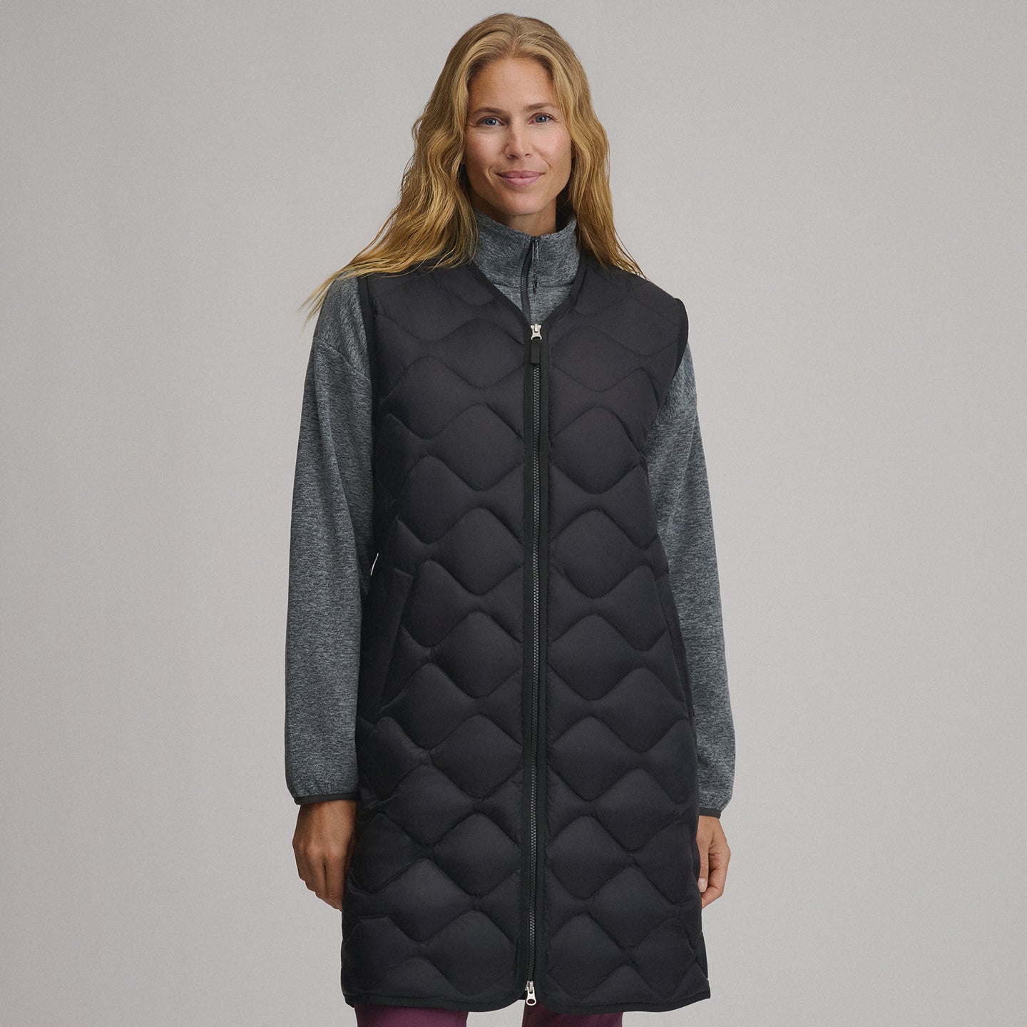Women's Shaw Long Down Vest-Black-1