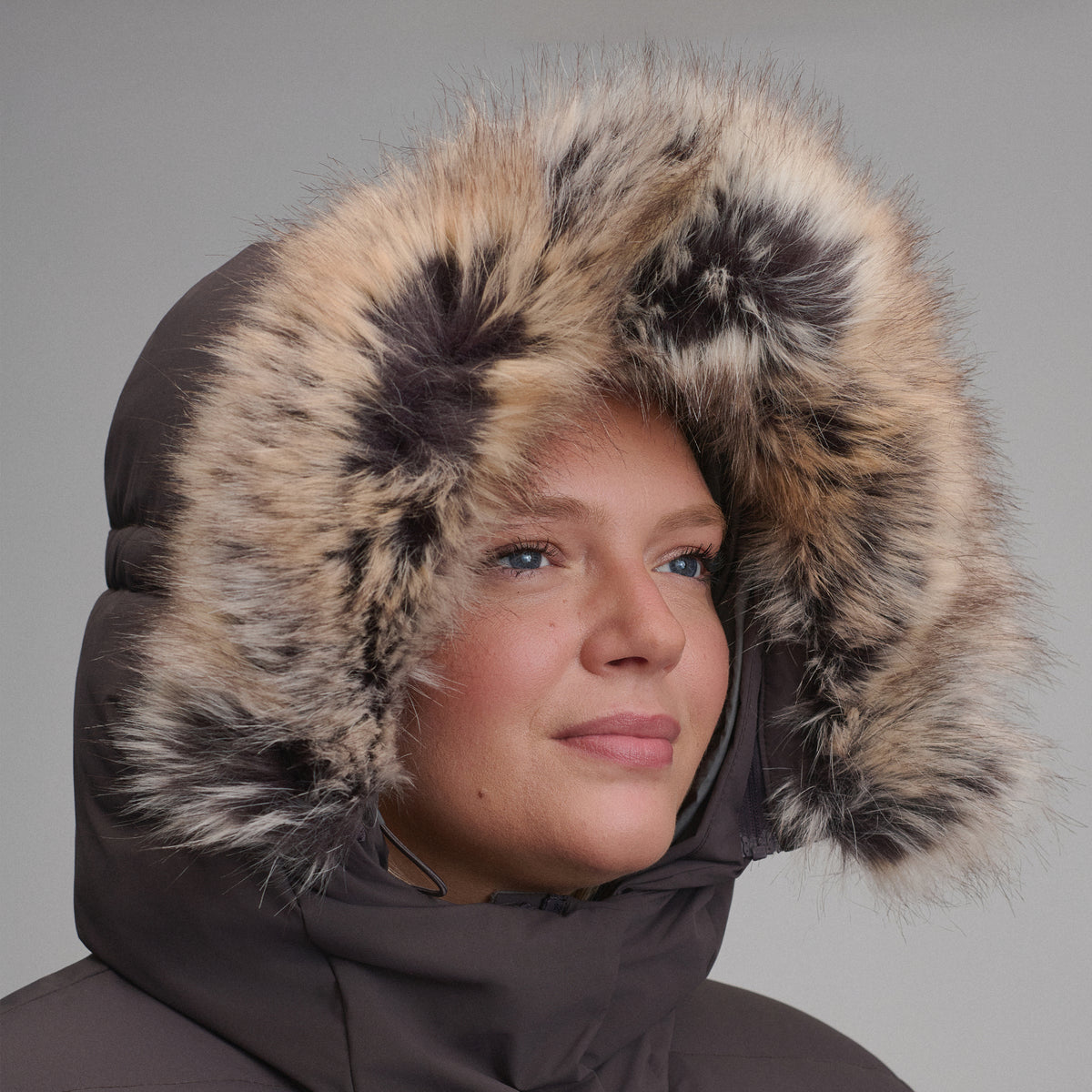 Women's Sun Valley Frost Down Parka-Aubergine-4
