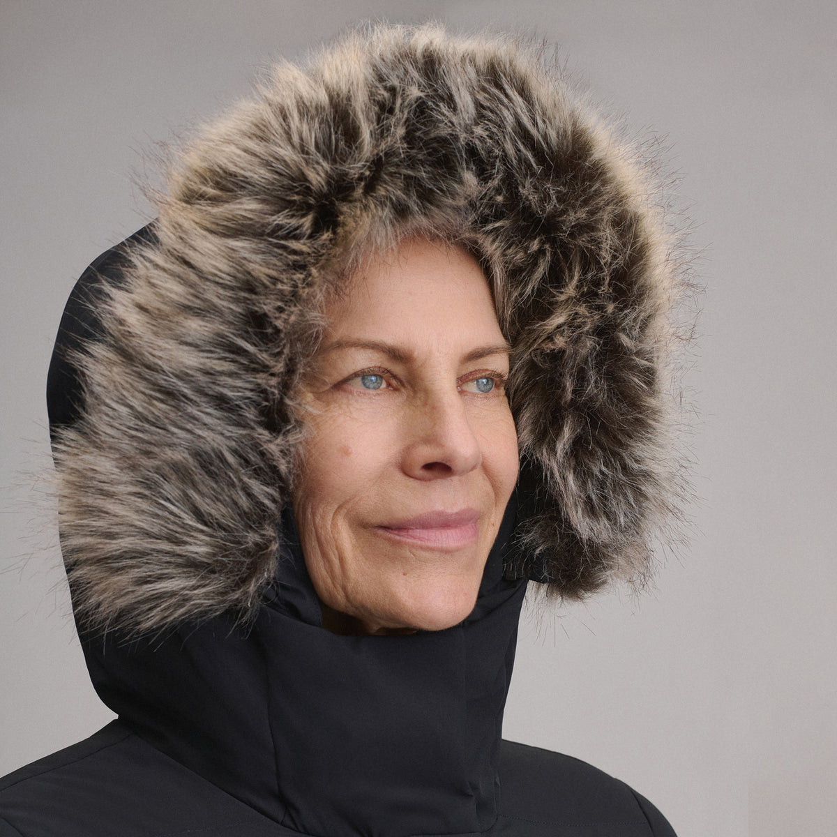Women's Sun Valley Frost Down Parka-Black-13