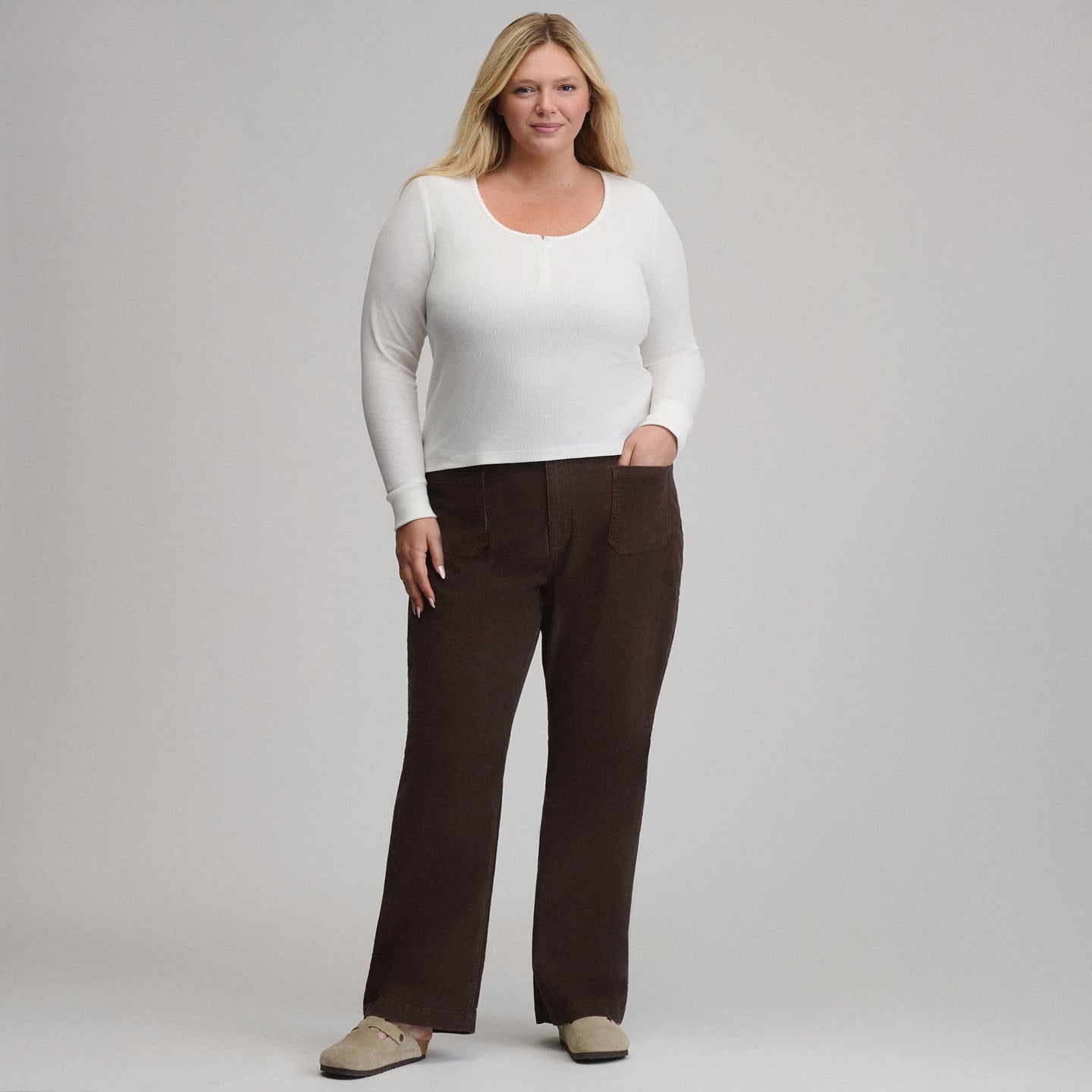 Women's True Icon Stretch Cord Pants-Cordovan-7