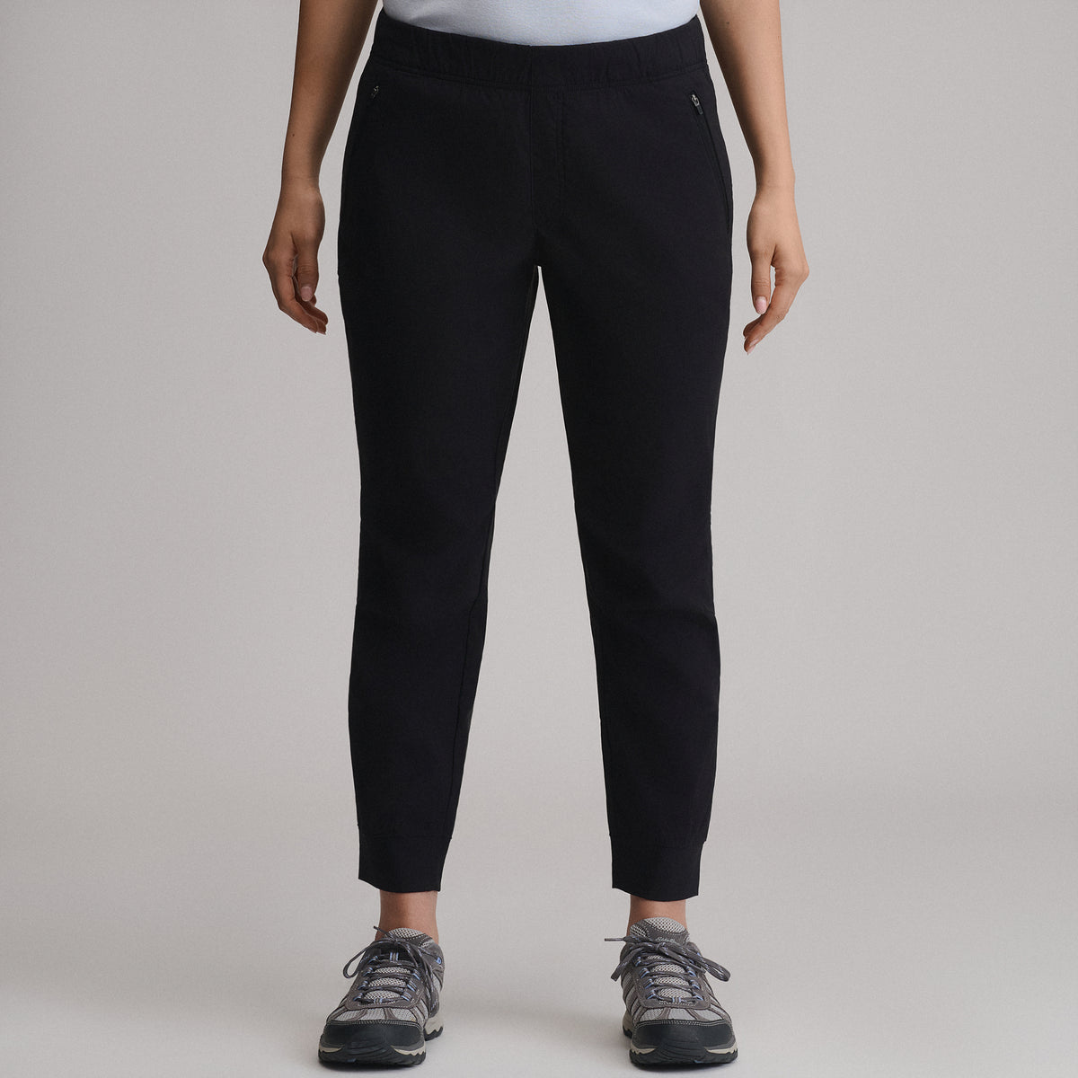 Women's Rainier Pull-On Classic Fit Joggers-Black-6