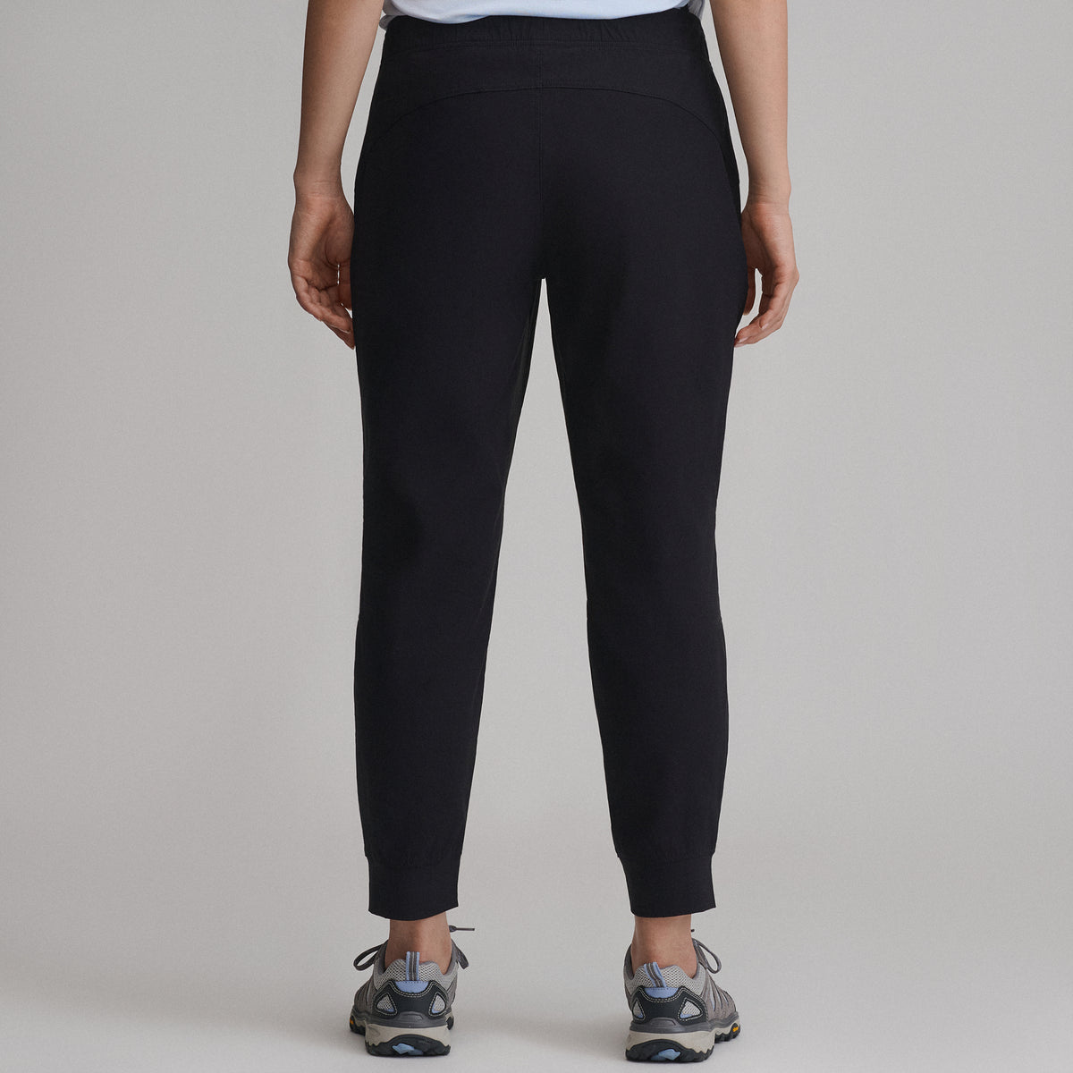 Women's Rainier Pull-On Classic Fit Joggers-Black-7