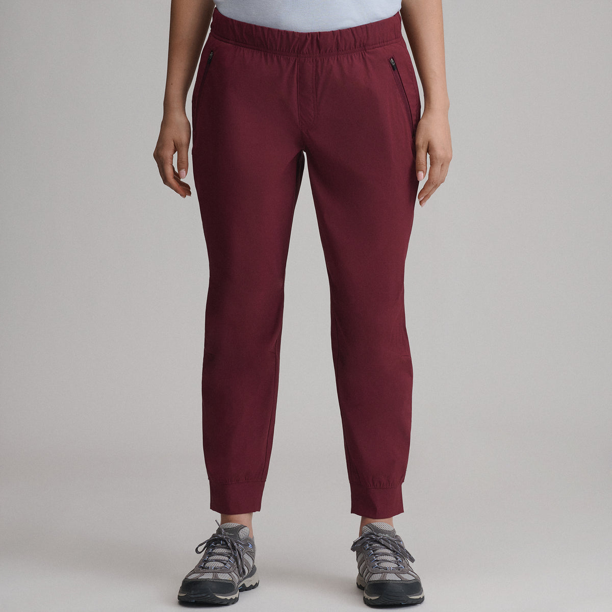 Women's Rainier Pull-On Classic Fit Joggers-Dk Lava-11