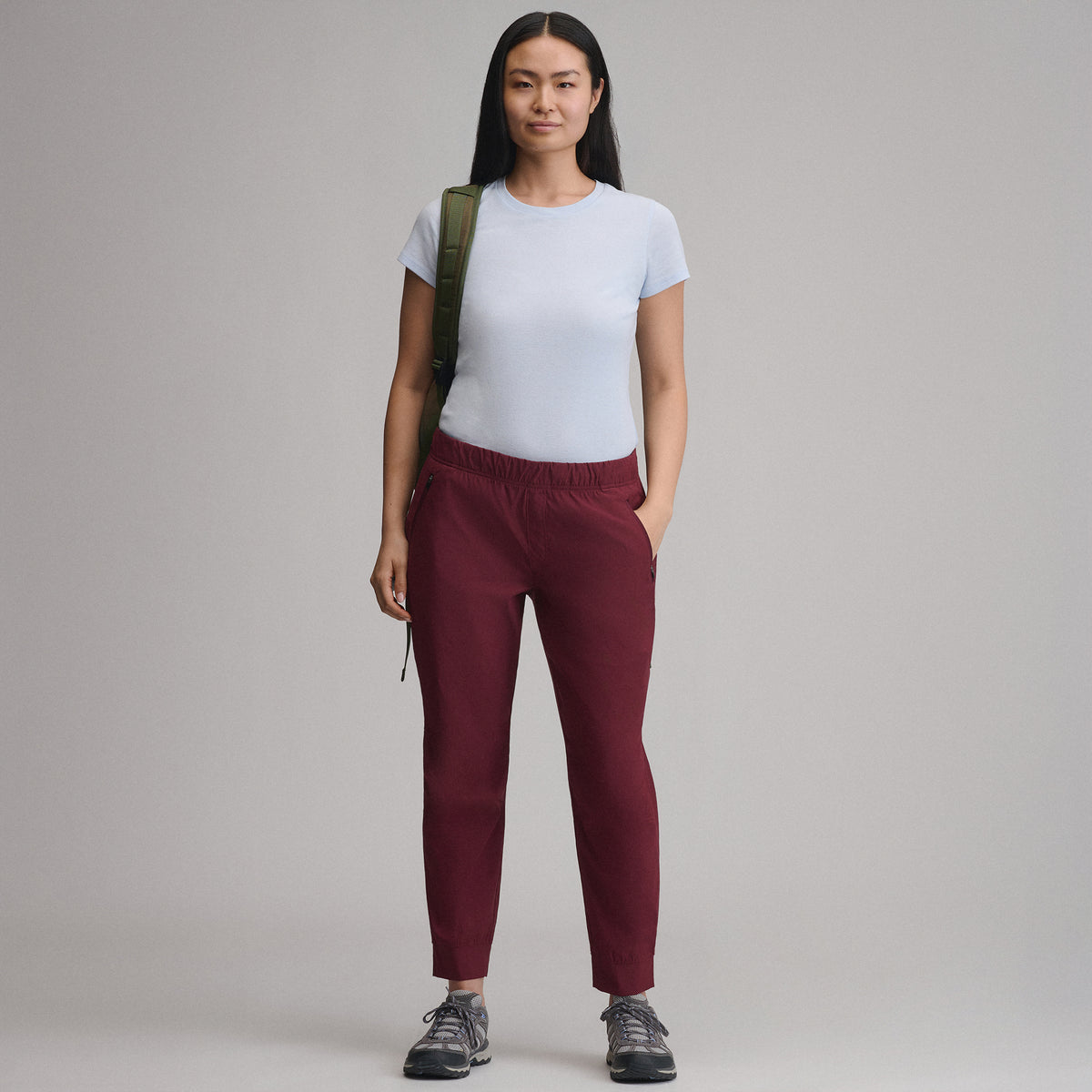Women's Rainier Pull-On Classic Fit Joggers-Dk Lava-14