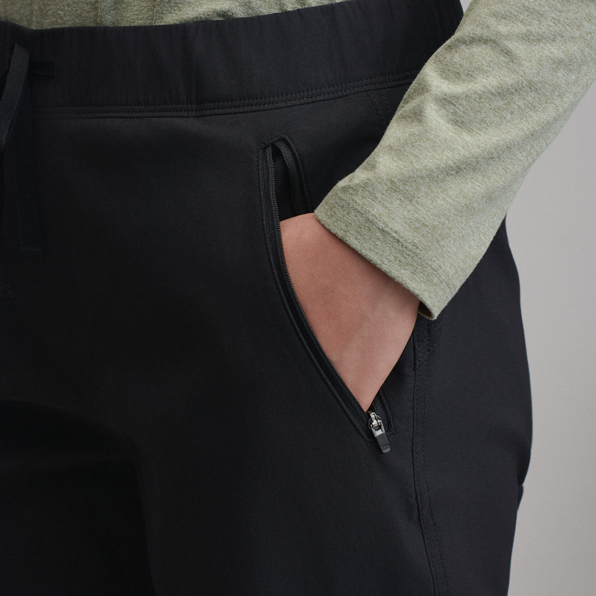 Women's Rainier Jogger Fleece Lined-Black-8