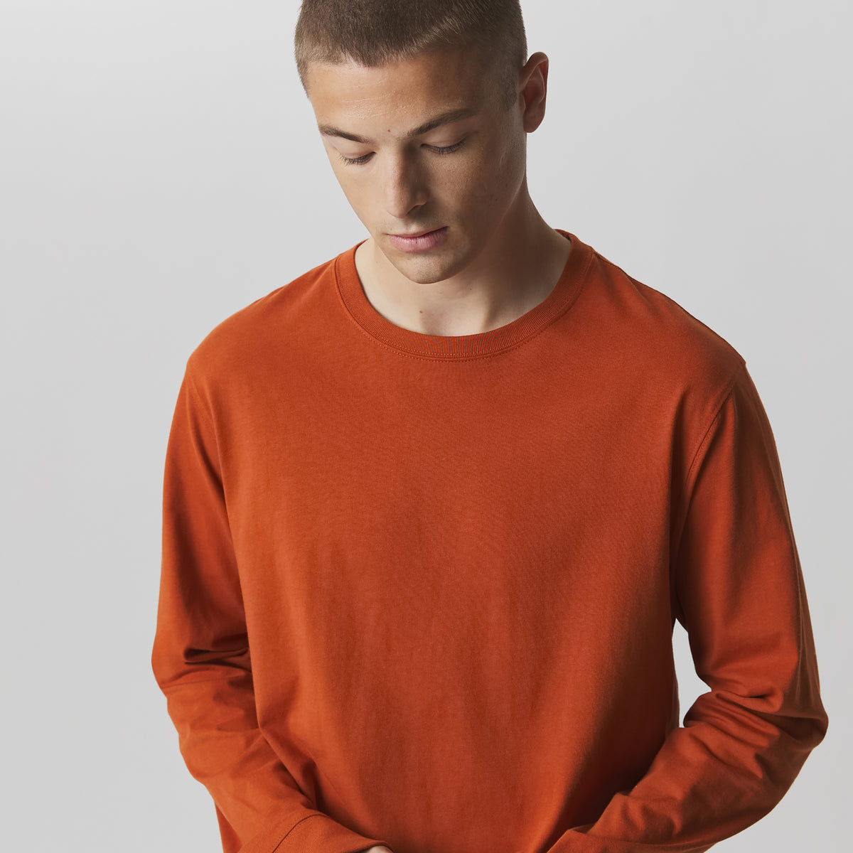 Men's Legend Wash 100% Cotton Long-Sleeve Classic T-Shirt-Picante-2