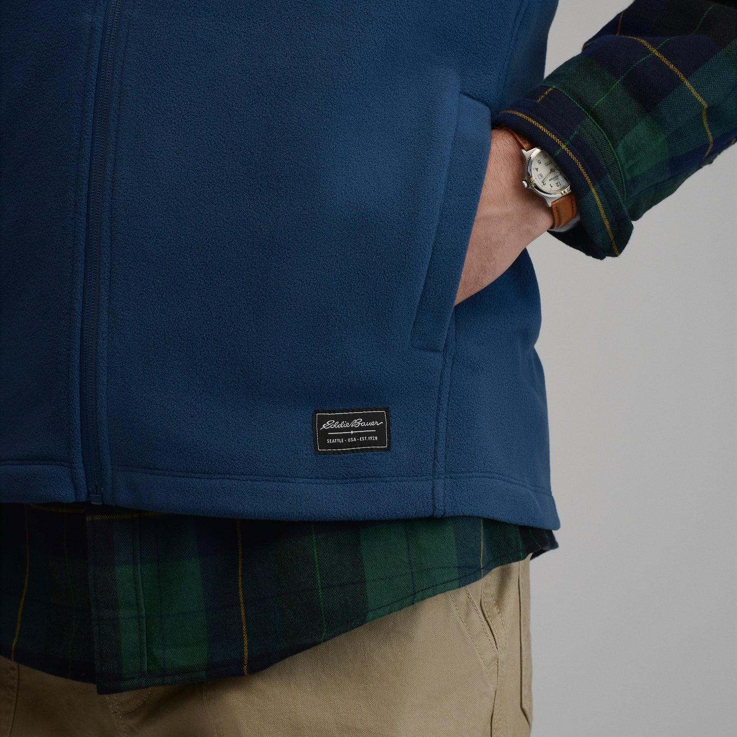 Quest Vest 2.0-Dusk-14