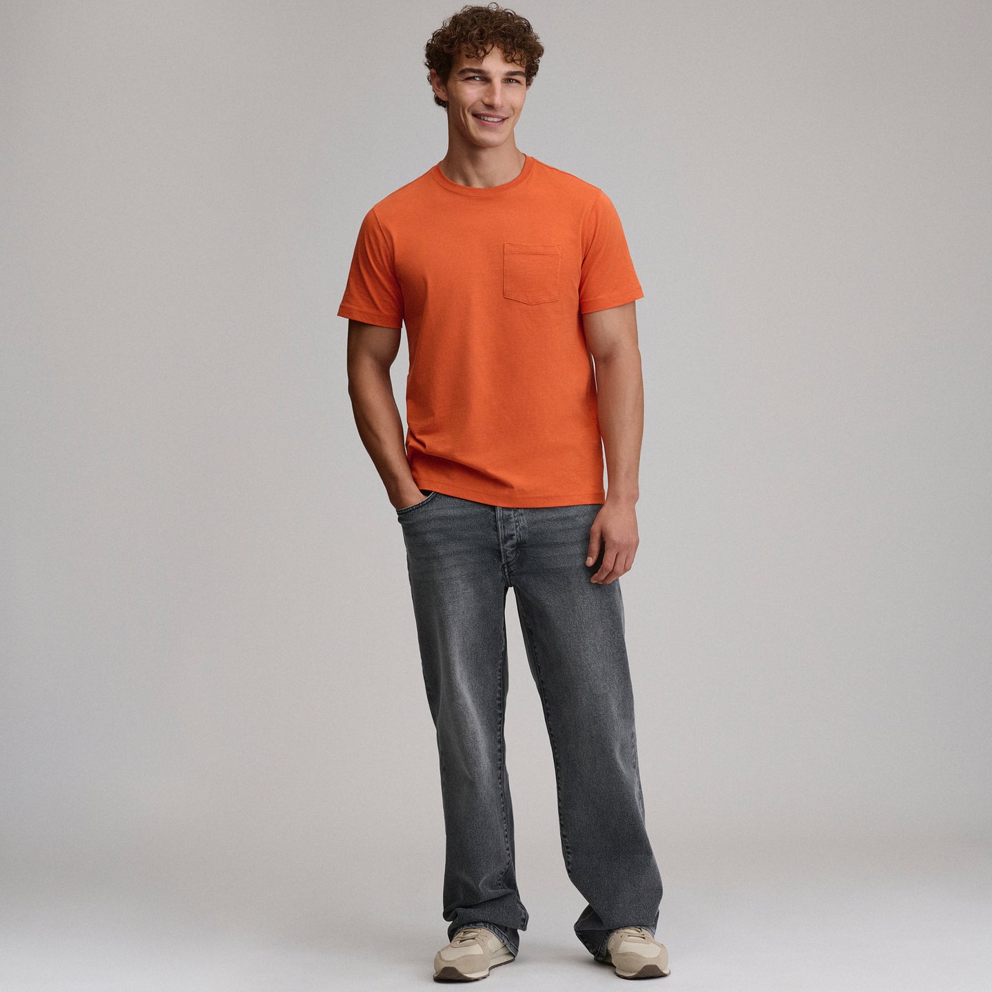 Men's Legend Wash 100% Cotton Short-Sleeve Pocket T-Shirt-Carrot-25