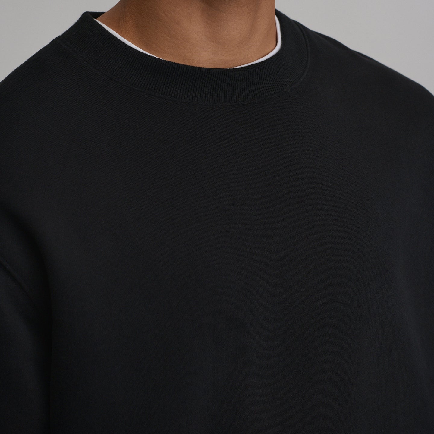 Men's Vintage Soft Crew Sweatshirt-Black-8
