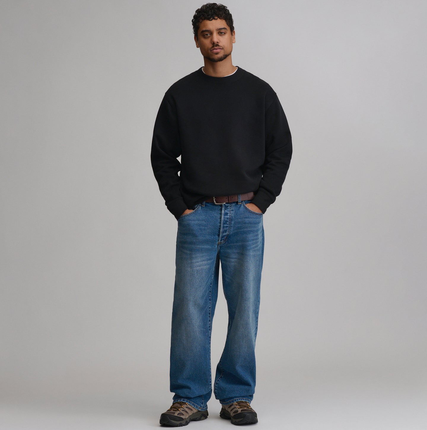 Men's Vintage Soft Crew Sweatshirt-Black-9