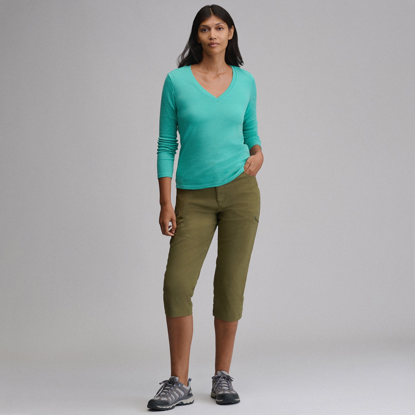 Women's Everyday Long-Sleeve V-Neck T-Shirt-Winter Green-38