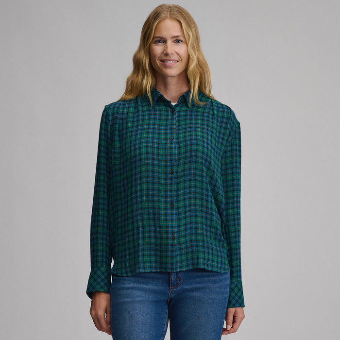 Women's Long-Sleeve Softened Button-Down Shirt
