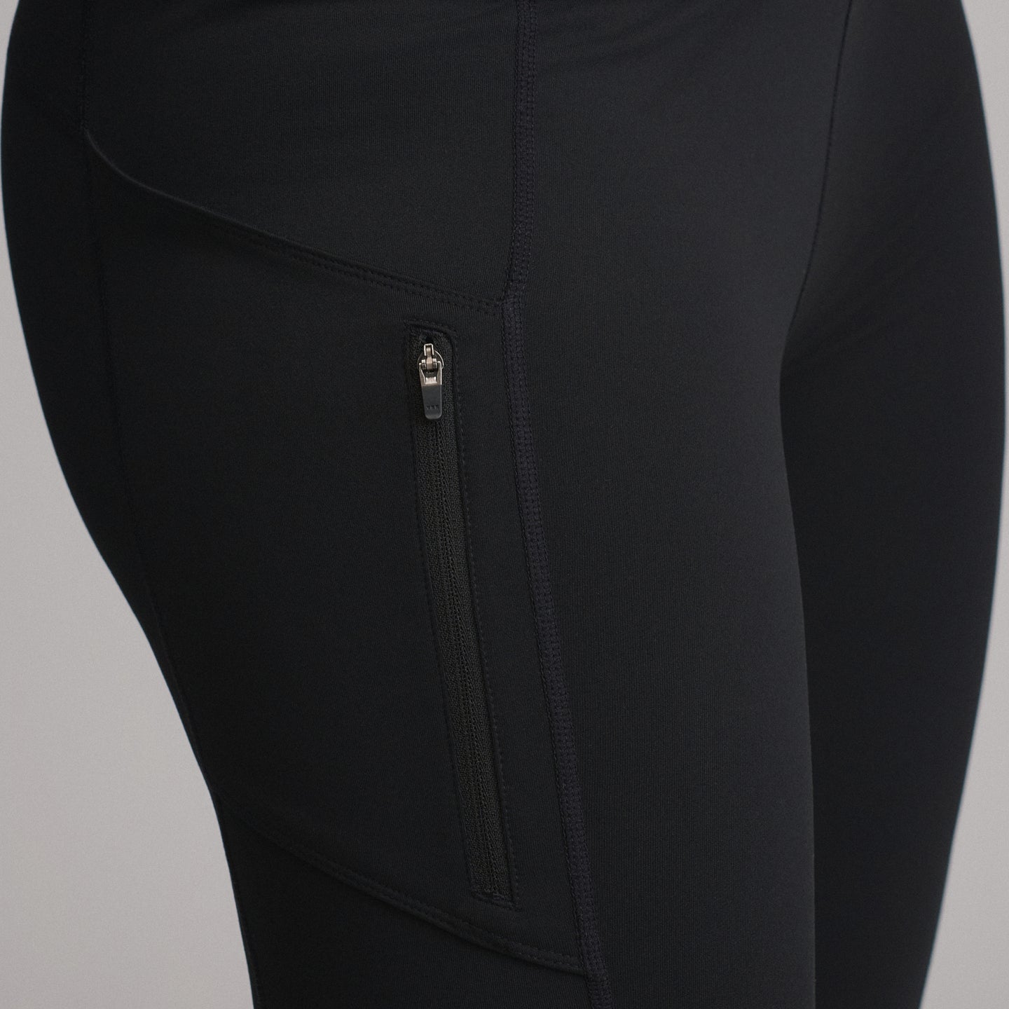 Women's Crossover Winter Trail Adventure High-Rise Leggings-Black-3
