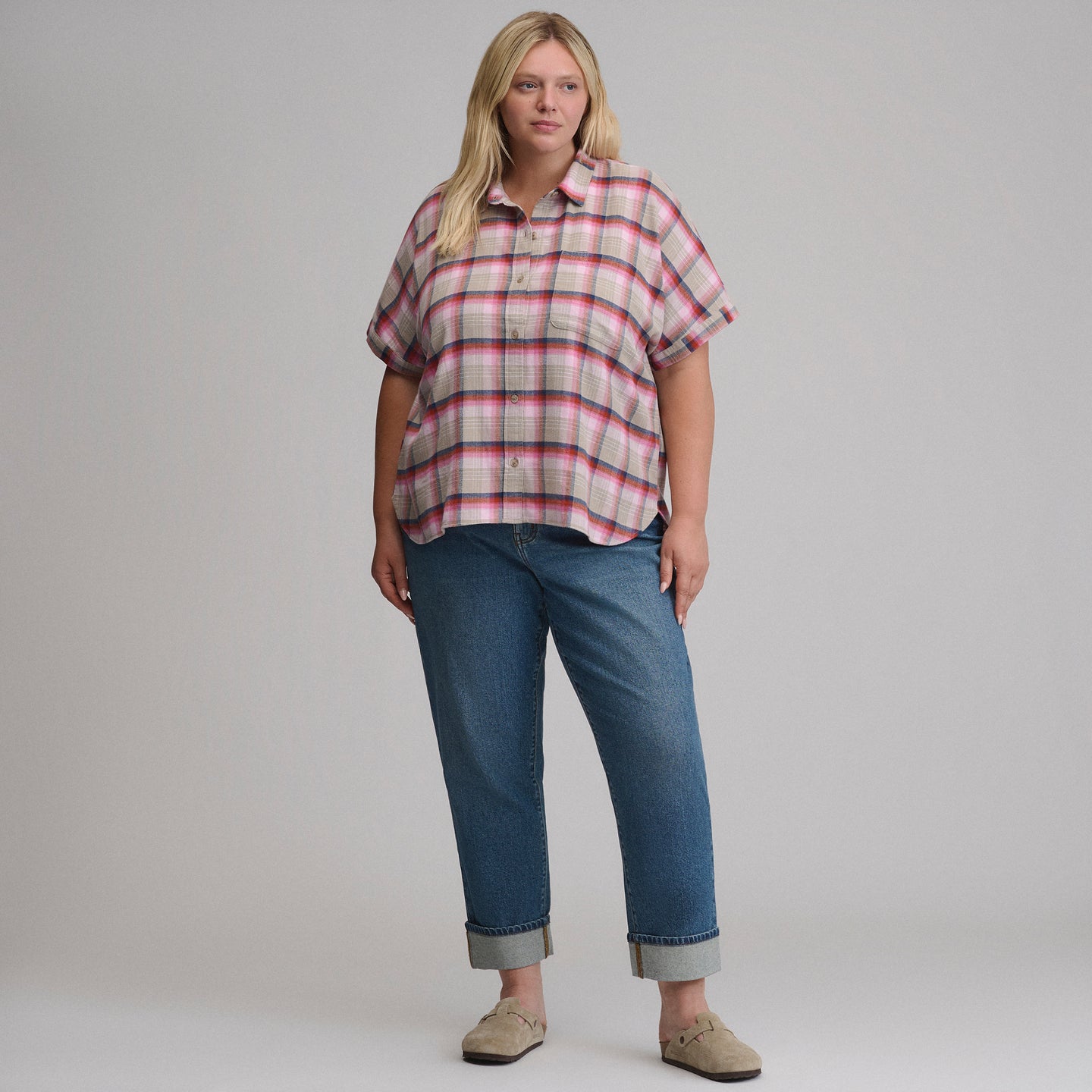 Women's Field Flex Flannel Short-Sleeve Shirt-Light Pink-12