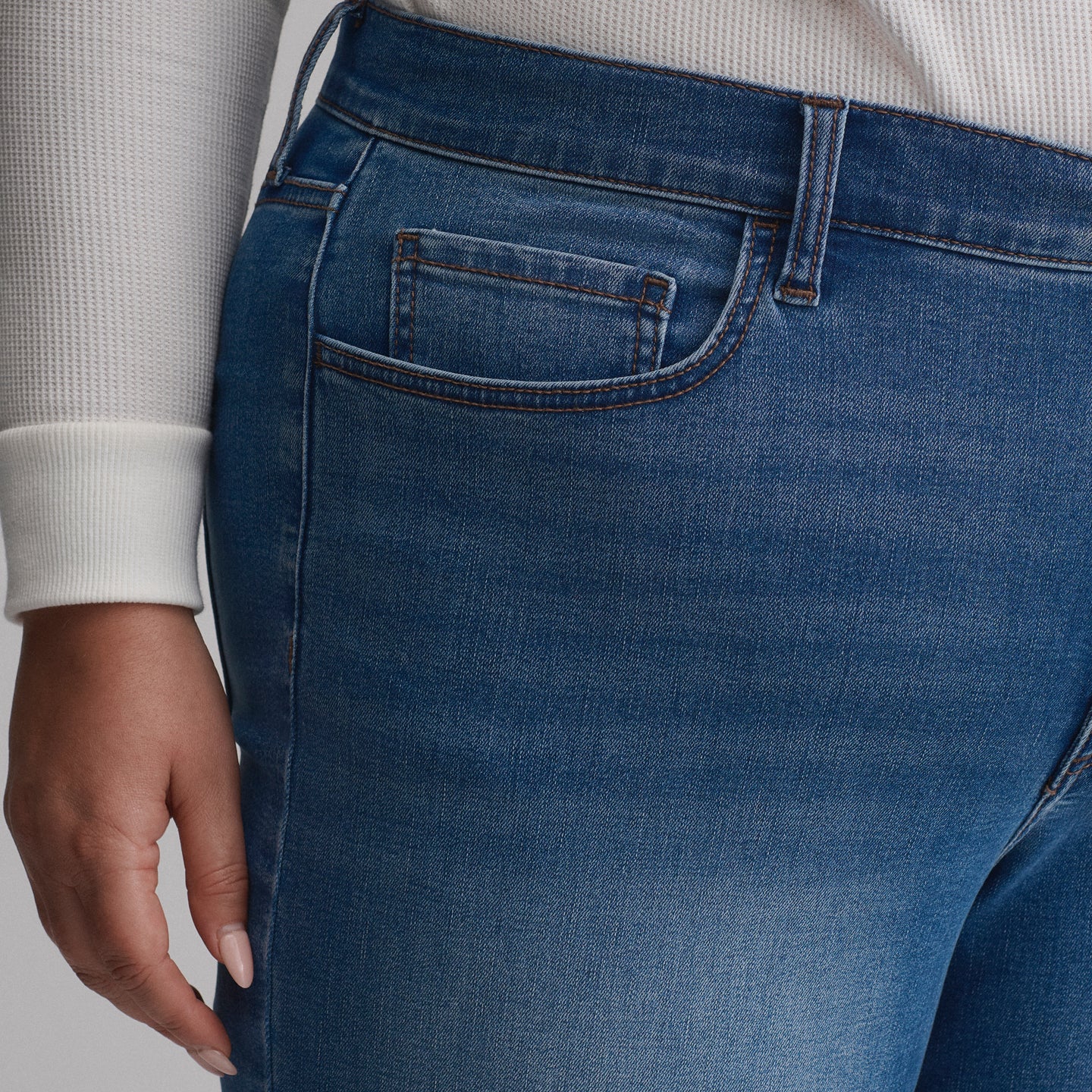 Women's Venture Stretch High-Rise Bootcut Jeans-Misty Blue-11
