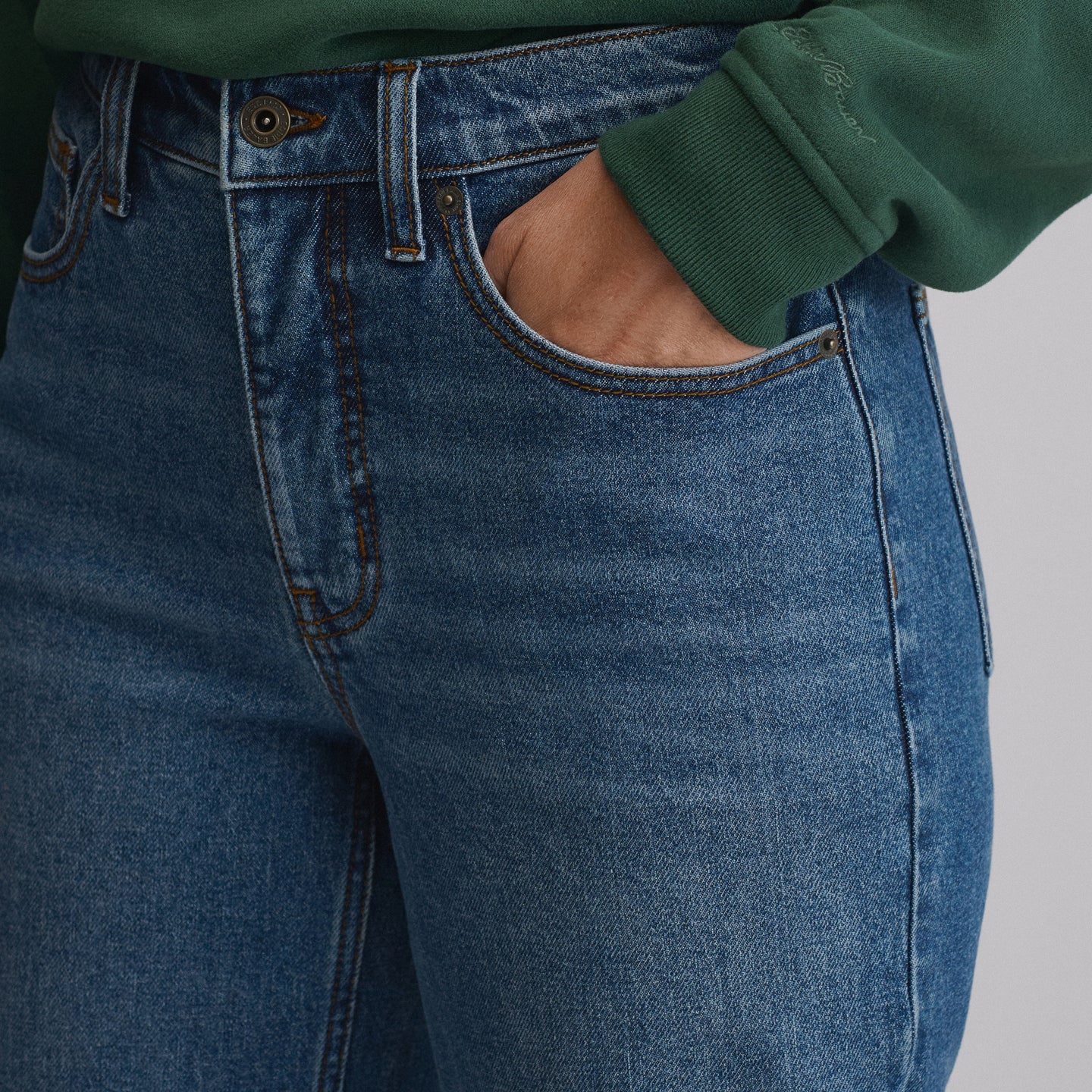 Women's Iconic 90's Boyfriend Jean-Harbor-3
