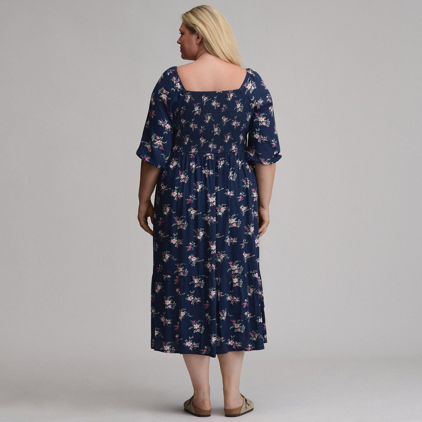 Women's Printed 3/4 Sleeve Smocked Bodice Dress-Brook-3