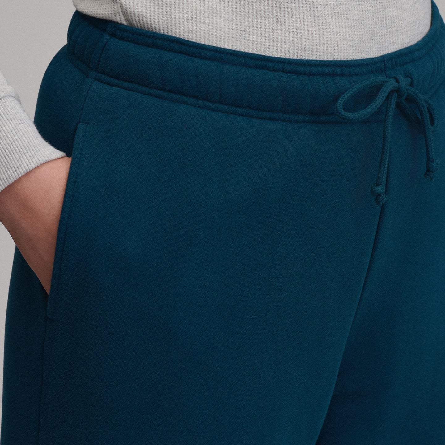 Women's The Vintage Soft Faux Sherpa Lined Jogger-Marine-8