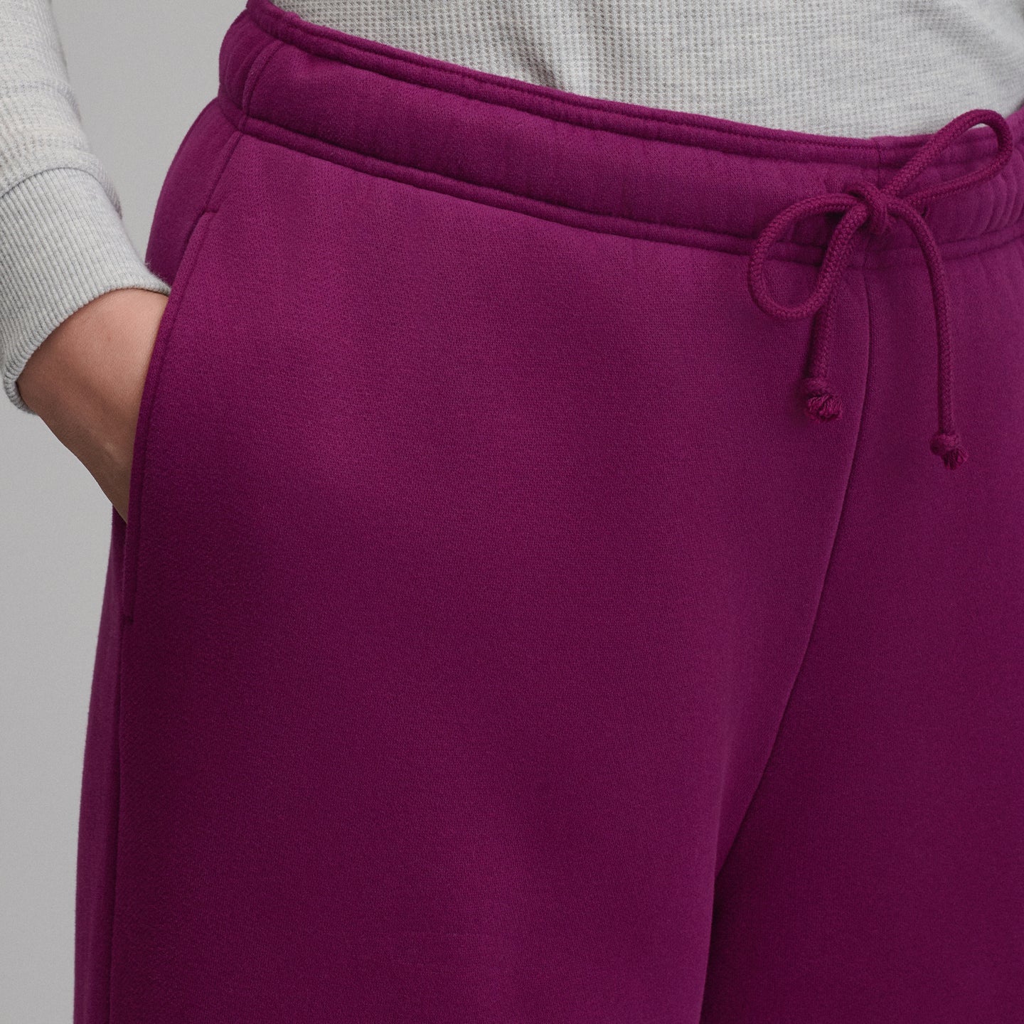 Women's The Vintage Soft Faux Sherpa Lined Jogger-Beet-18