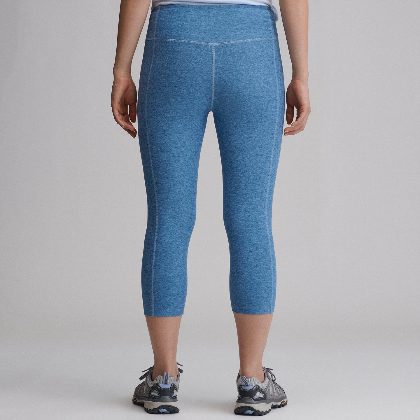 Women's Train Ascent 2.0 High-Rise Capri Leggings-Cascade-2