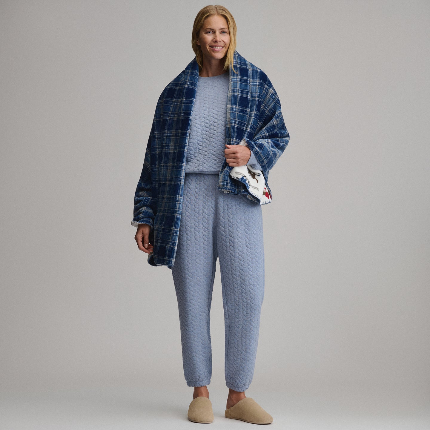 Women's Quilted Crew-Cascade-4
