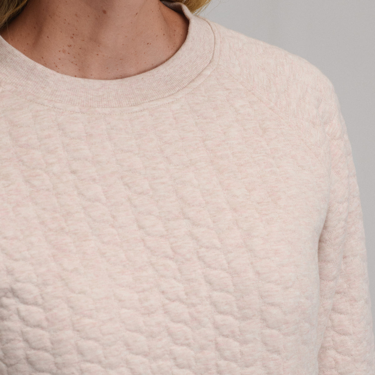 Women's Quilted Crew-Light Pink-11