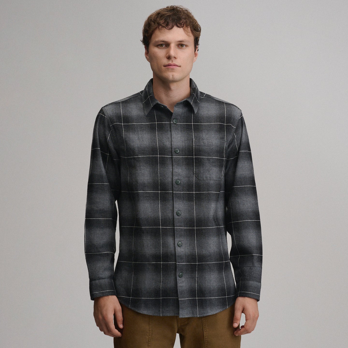 LS Eddie Bauers Favorite Flannel -Relaxed-Gray-41
